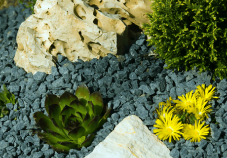 Stone Chippings: Choosing the Right Stone Chippings for Landscaping & Gardening